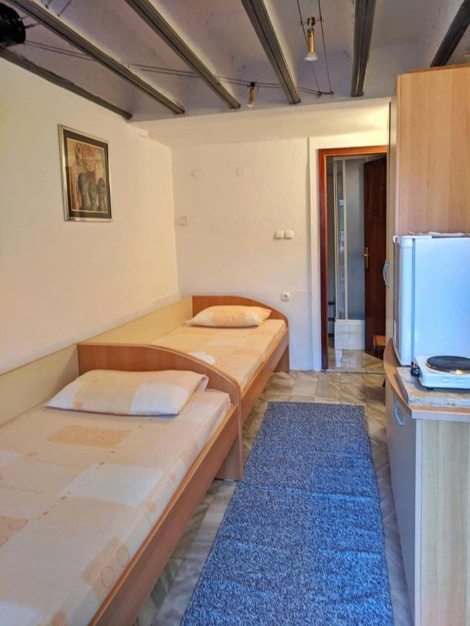 Apartments Evelyn Ohrid Exterior photo